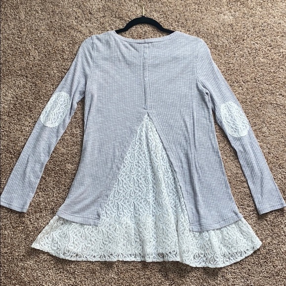 Long grey Altar’d state shirt - Picture 2 of 2